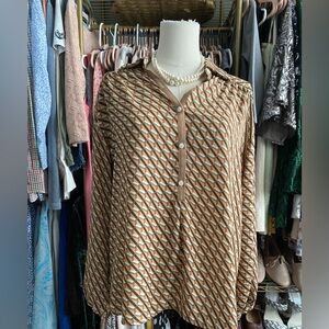 MAX STUDIO Long Sleeve Blouse Size Small.
